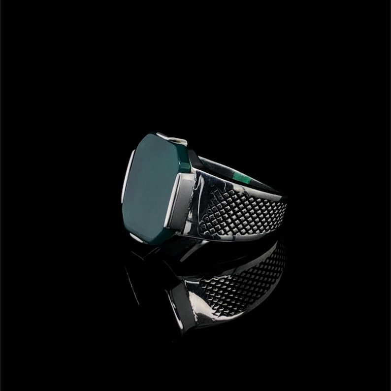 RARE PRINCE by CARAT SUTRA | Unique Designed Turkish Style Ring with Natural Green Onyx | 925 Sterling Silver Oxidized Ring | Men's Jewelry | With Certificate of Authenticity and 925 Hallmark - caratsutra