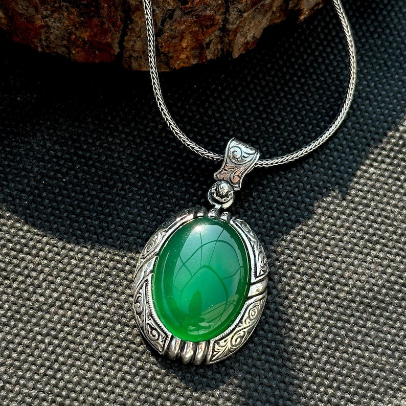 15ct Natural Australian Fire Opal, Pendant - caratsutra