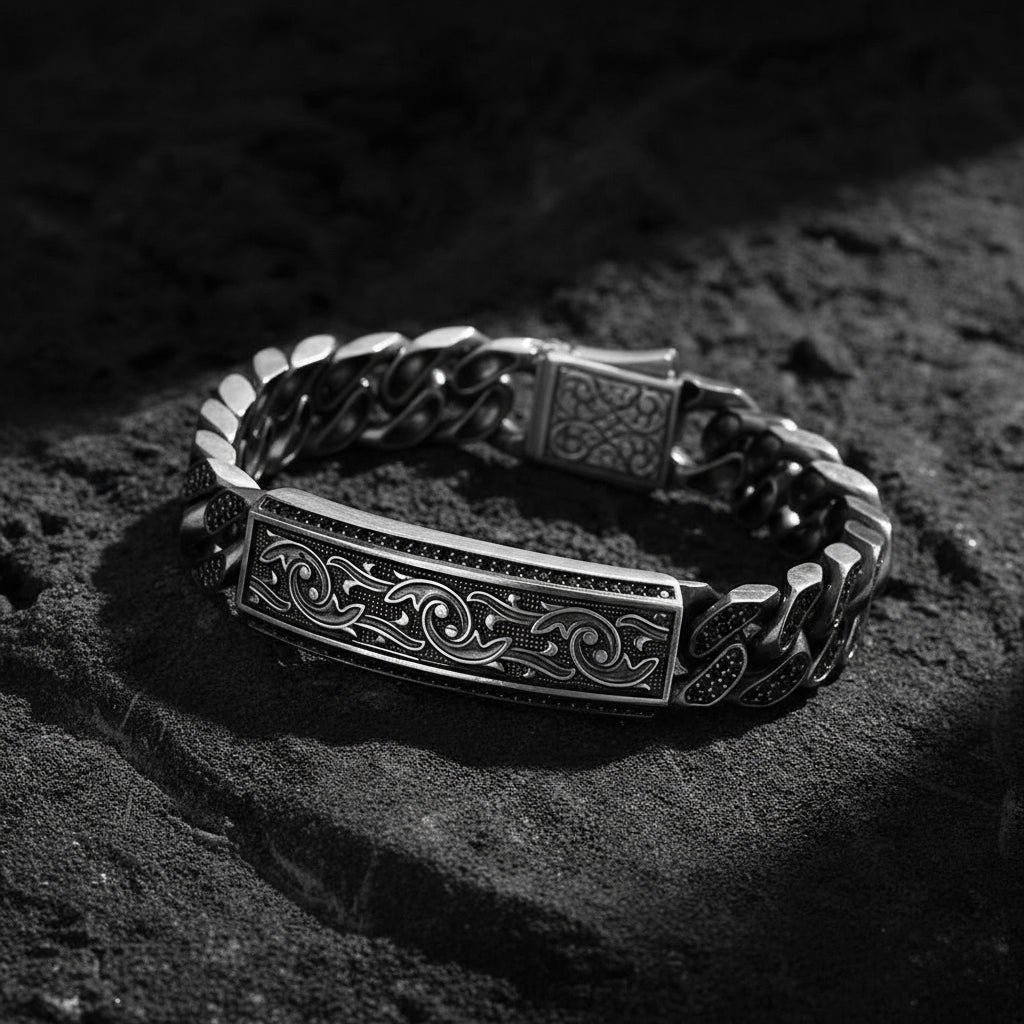 RARE PRINCE by CARAT SUTRA 16mm Unique Dark Oxidised, Hand