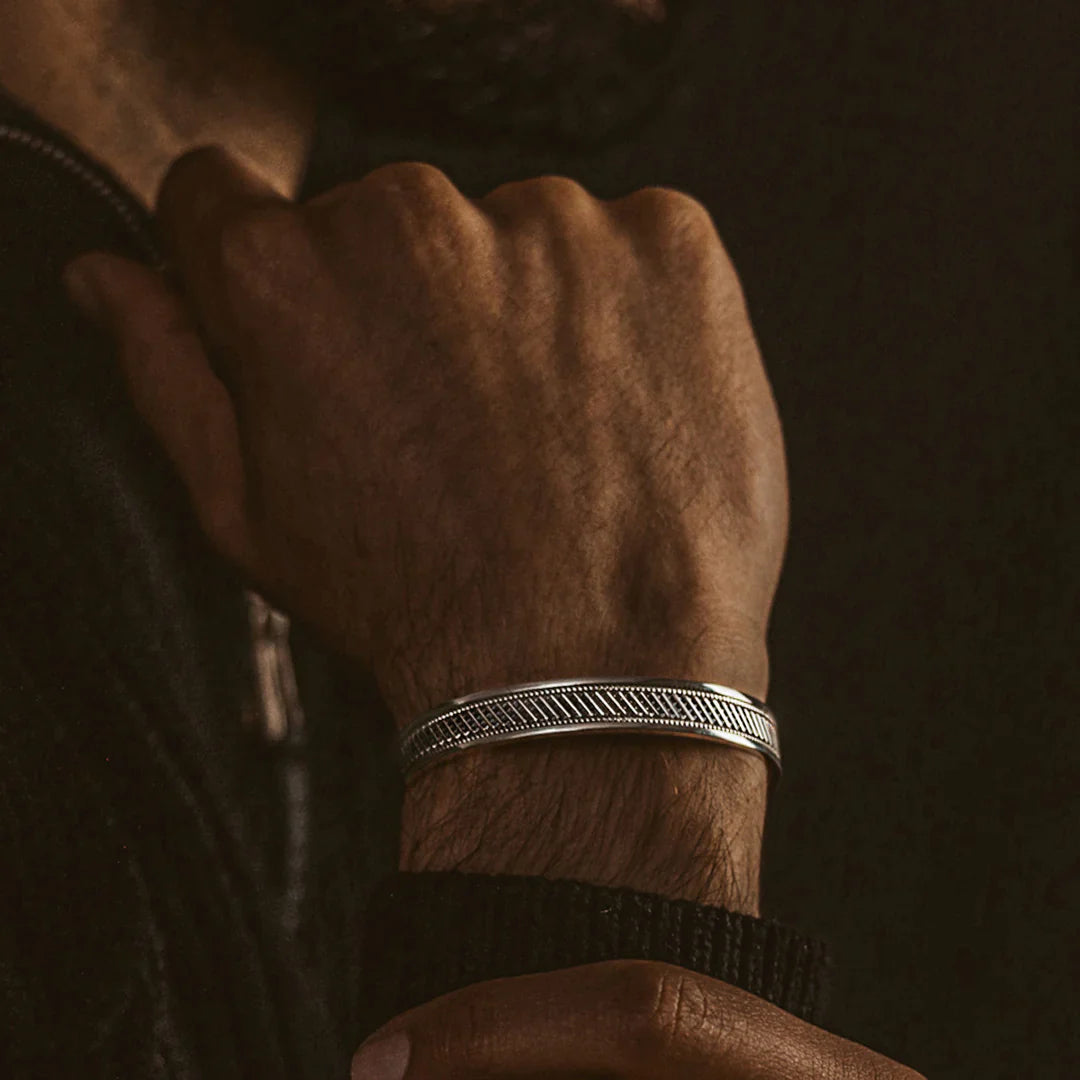 RARE PRINCE by CARAT SUTRA | Unique Thin Feather Bangle/kadaa/Handcuff for Men & Boys | 925 Sterling Silver Bracelet | Men's Jewelry | With Certificate of Authenticity and 925 Hallmark