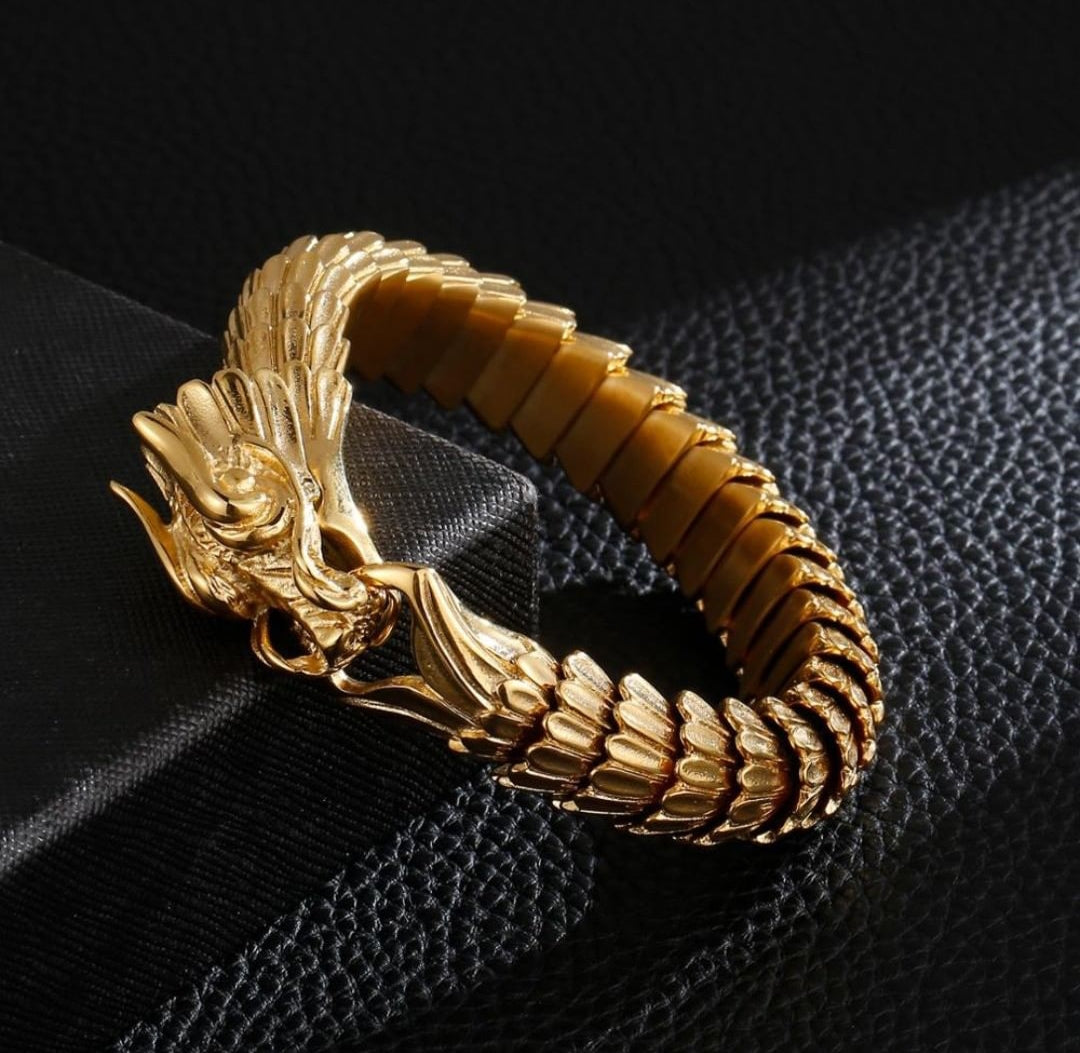 Dragon on sale bracelet gold