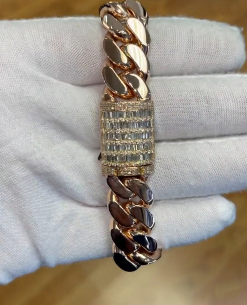 RARE PRINCE by CARAT SUTRA 16mm wide Solid Miami Cuban Link Bracelet With Iced Lock in Baguettes Rosegold Plated 925 Sterling Silver Bracelet