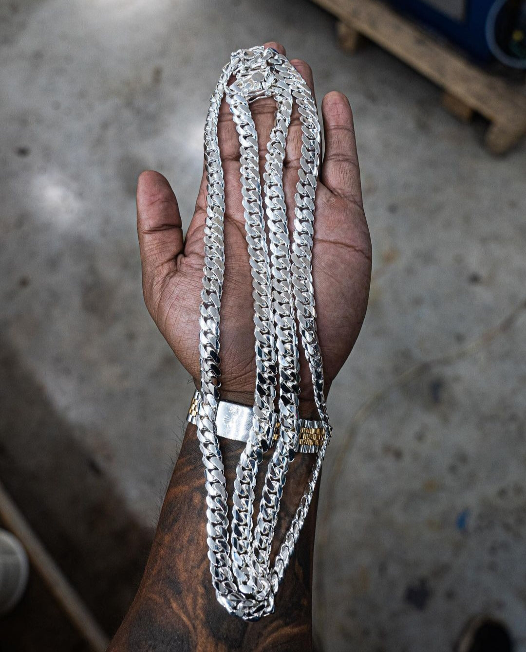 RARE PRINCE by CARAT SUTRA | 14mm Wide Solid Miami Cuban Link Chain | 925 Sterling Silver Chain | Men's Jewelry | With Certificate of Authenticity and 925 Hallmark - caratsutra