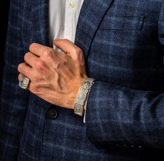 RARE PRINCE by CARAT SUTRA | Exclusive Byzantine Style Signet Ring for Men, Oxidized Sterling Silver 925 Ring | Jewellery for Men| With Certificate of Authenticity and 925 Hallmark - caratsutra