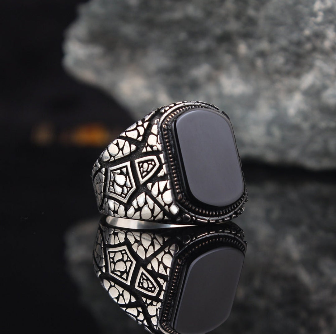 RARE PRINCE by CARAT SUTRA Unique Designed Turkish Style Ring