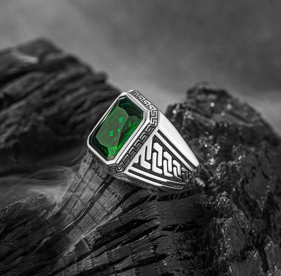 RARE PRINCE by CARAT SUTRA | Unique Versace Designed Turkish Style Ring with Green Zircon , 925 Sterling Silver Oxidized Ring | Men's Jewelry | With Certificate of Authenticity and 925 Hallmark - caratsutra