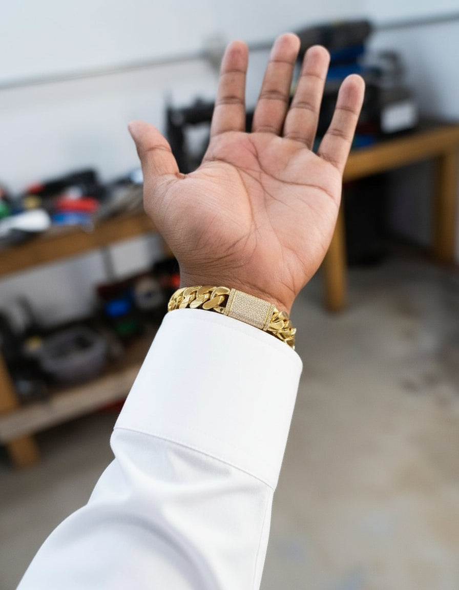 RARE PRINCE by CARAT SUTRA | Solid 16mm Miami Cuban Link Bracelet with Iced Lock | 22kt Gold Micron Plated on 925 Sterling Silver Bracelet with AAA+ Quality Swarovski Diamonds | Men's Jewelry | With Certificate of Authenticity and 925 Hallmark - caratsutra