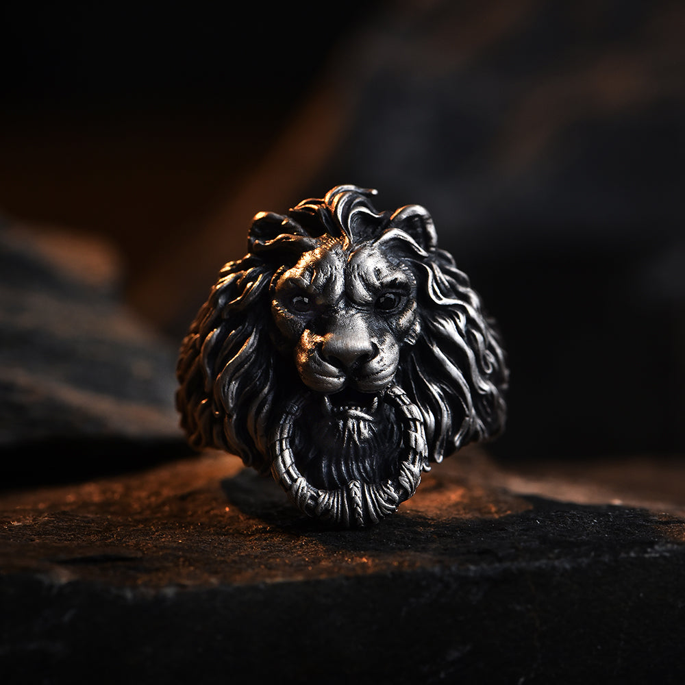RARE PRINCE by CARAT SUTRA | Unique Designed Lion Door Knocker Ring | 925 Sterling Silver Oxidized Ring | With Certificate of Authenticity and 925 Hallmark - caratsutra