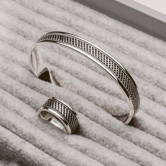 RARE PRINCE by CARAT SUTRA | Unique Style Oxidized Sterling Silver Bangle/kadaa/Handcuff for Men & Boys | 925 Sterling Silver Bracelet | Men's Jewelry | With Certificate of Authenticity and 925 Hallmark