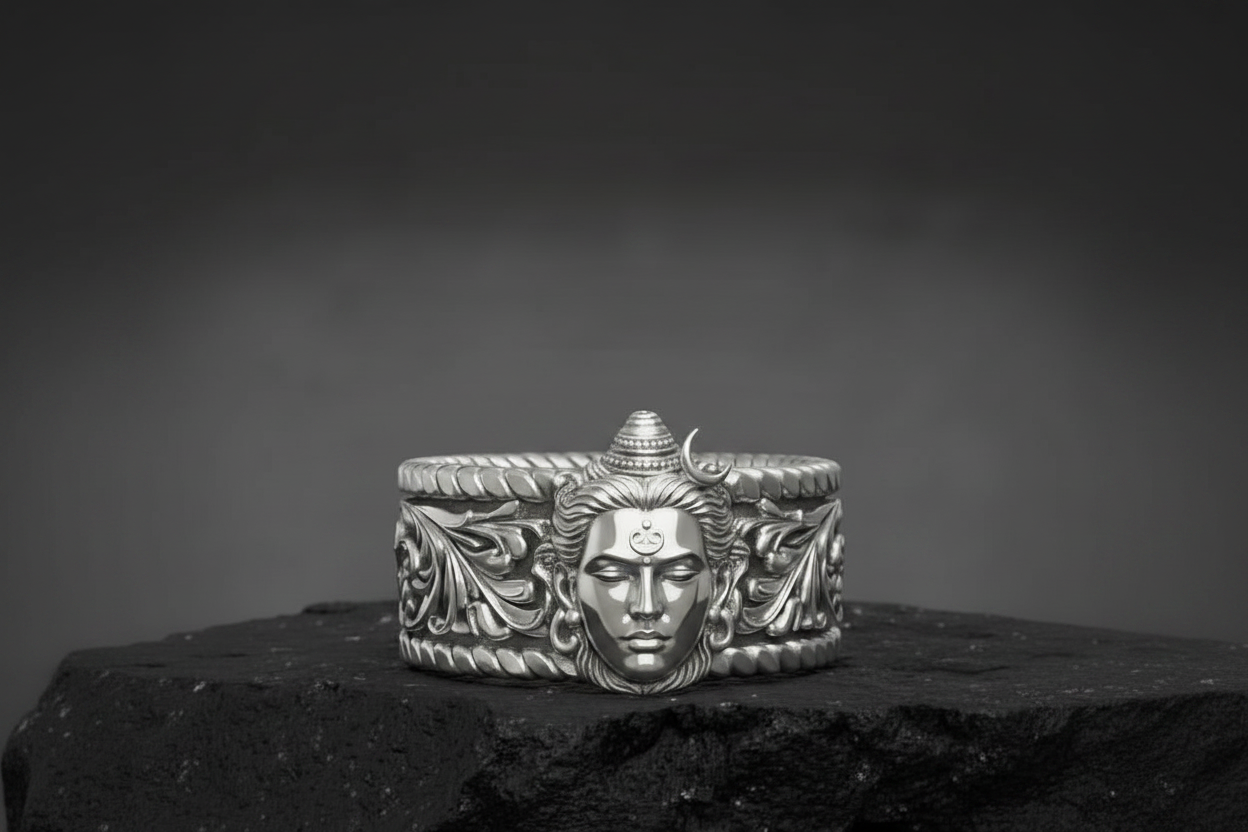 RARE PRINCE by CARAT SUTRA | Unique Designed Solid 3D Shiva Face Band Ring | 925 Sterling Silver Oxidized Ring - caratsutra