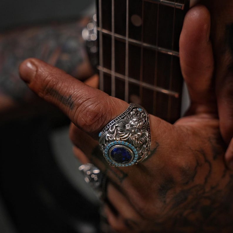 Double Faced Lion Ring with Original Blue Sapphire Stone | 925 Sterling Silver Oxidized Ring |  With Certificate of Authenticity and 925 Hallmark - caratsutra
