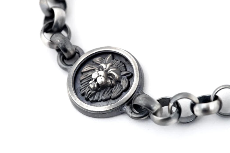 RARE PRINCE by CARAT SUTRA | Unique Oxidized Lion Head Bracelet for Men | 925 Sterling Silver Bracelet | Men's Jewelry | With Certificate of Authenticity and 925 Hallmark