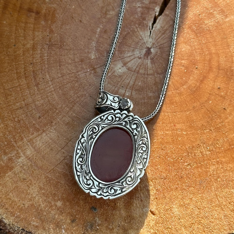 15ct Natural Red Onyx (Yemeni Aqeeq), 925 Sterling Silver Pendant | With Certificate of Authenticity and 925 Hallmark