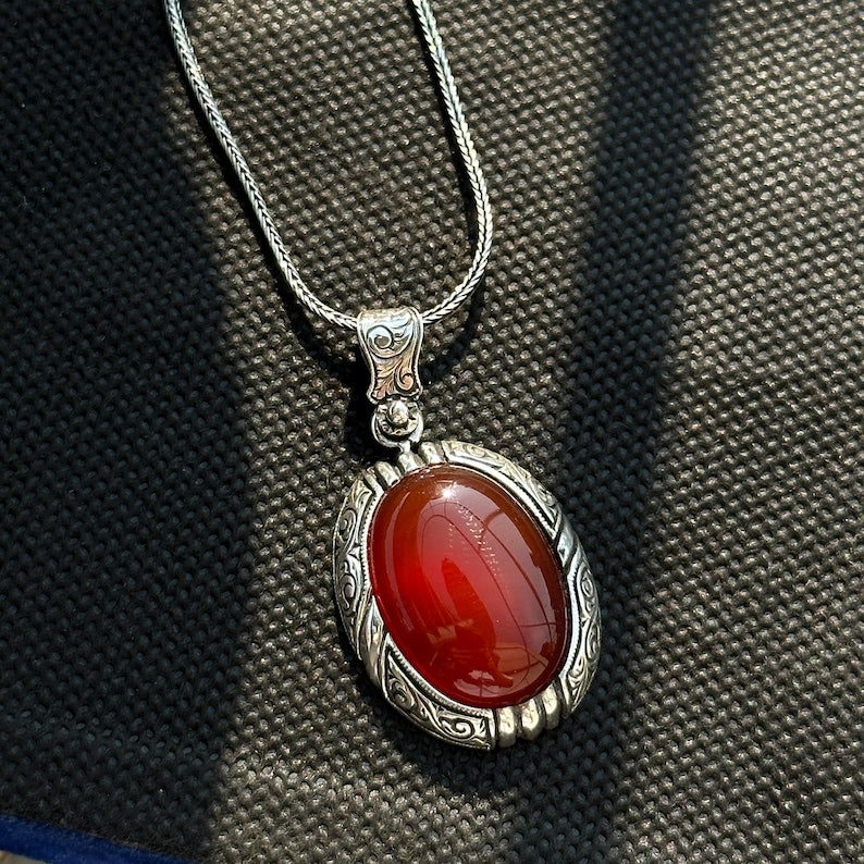 15ct Natural Red Onyx (Yemeni Aqeeq), 925 Sterling Silver Pendant | With Certificate of Authenticity and 925 Hallmark