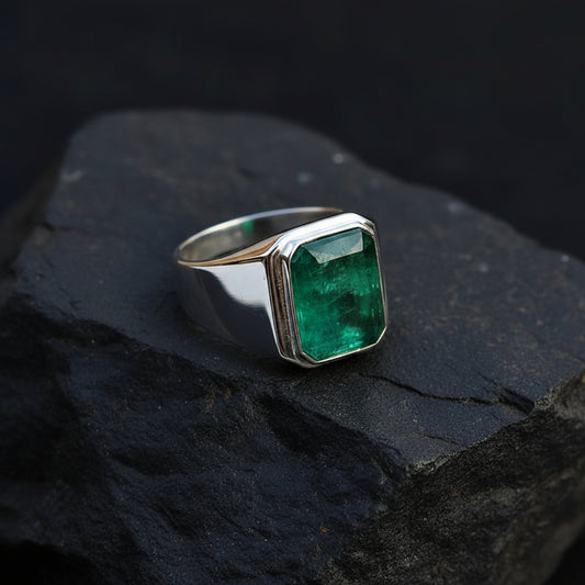 RARE PRINCE by CARAT SUTRA | Classic Style Ring with Natural Zambian Emerald Stone | 925 Sterling Silver | With Certificate of Authenticity and 925 Hallmark