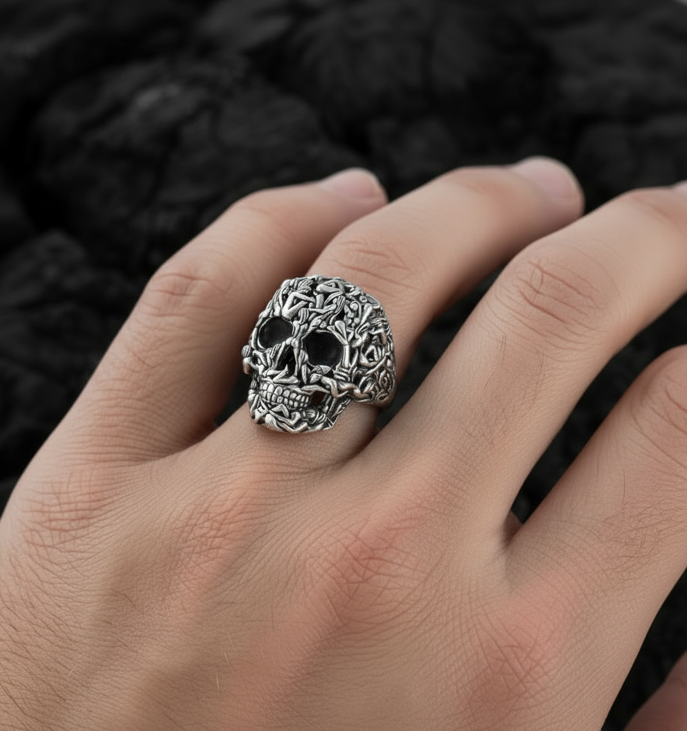 RARE PRINCE by CARAT SUTRA | Unique Designed Women's Body Skull Ring | 925 Sterling Silver Oxidized Ring | Men's Jewelry | With Certificate of Authenticity and 925 Hallmark - caratsutra