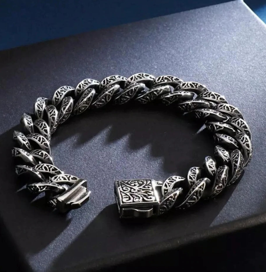 Taraash Curb 925 Sterling Silver Bracelet For Men ACDH1506C8HIN