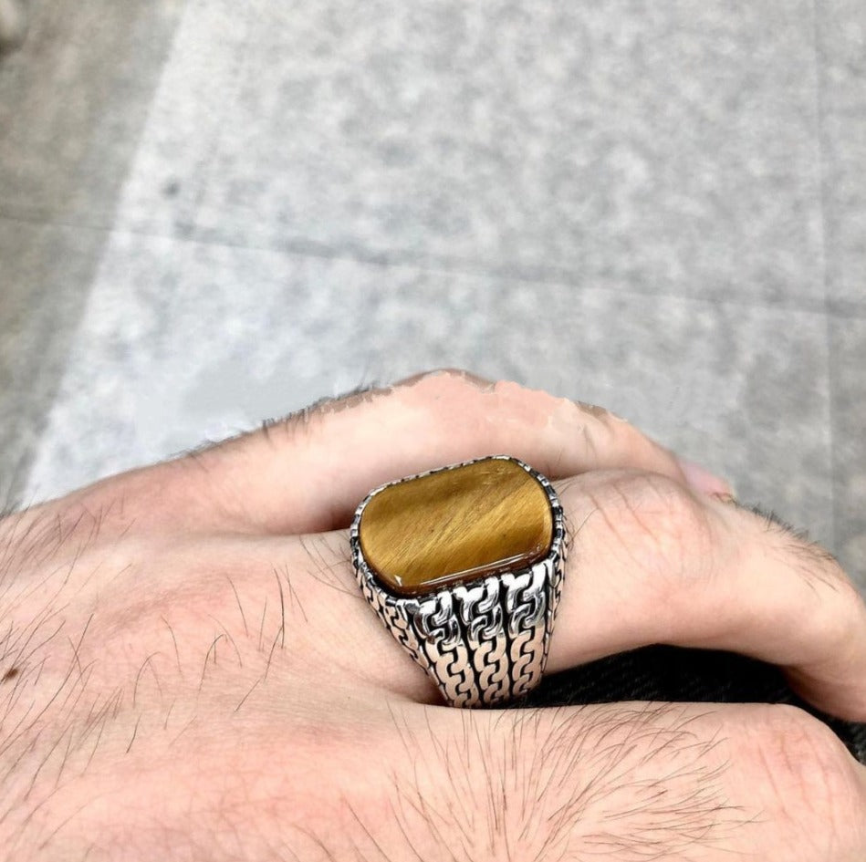 RARE PRINCE by CARAT SUTRA Unique Turkish Gucci Style Ring with