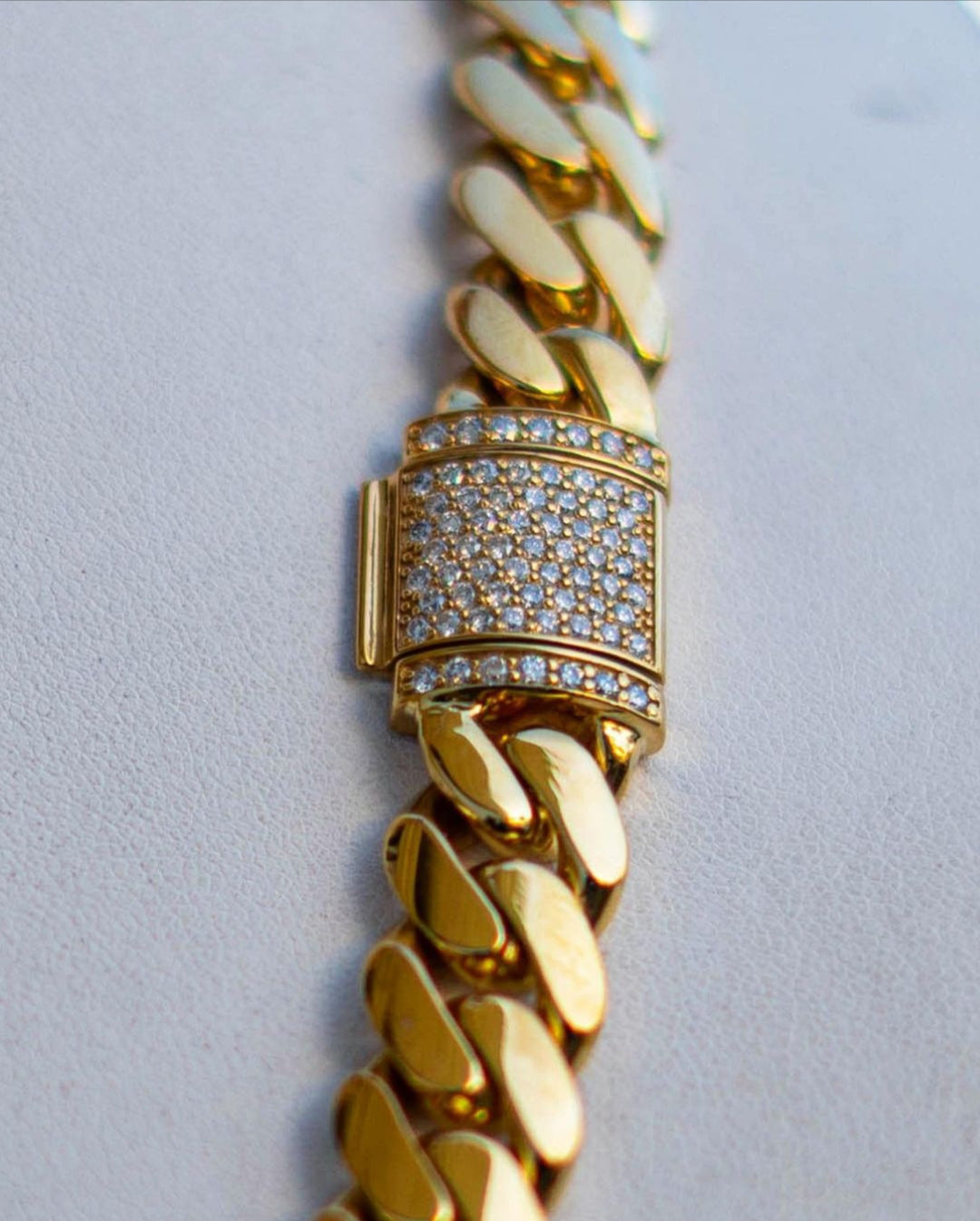 RARE PRINCE by CARAT SUTRA | Solid 14mm Miami Cuban Link Chain with Iced Lock | 22kt Gold Micron Plated on 925 Sterling Silver Chain with AAA+ Quality Swarovski Diamonds | Men's Jewelry | With Certificate of Authenticity and 925 Hallmark - caratsutra
