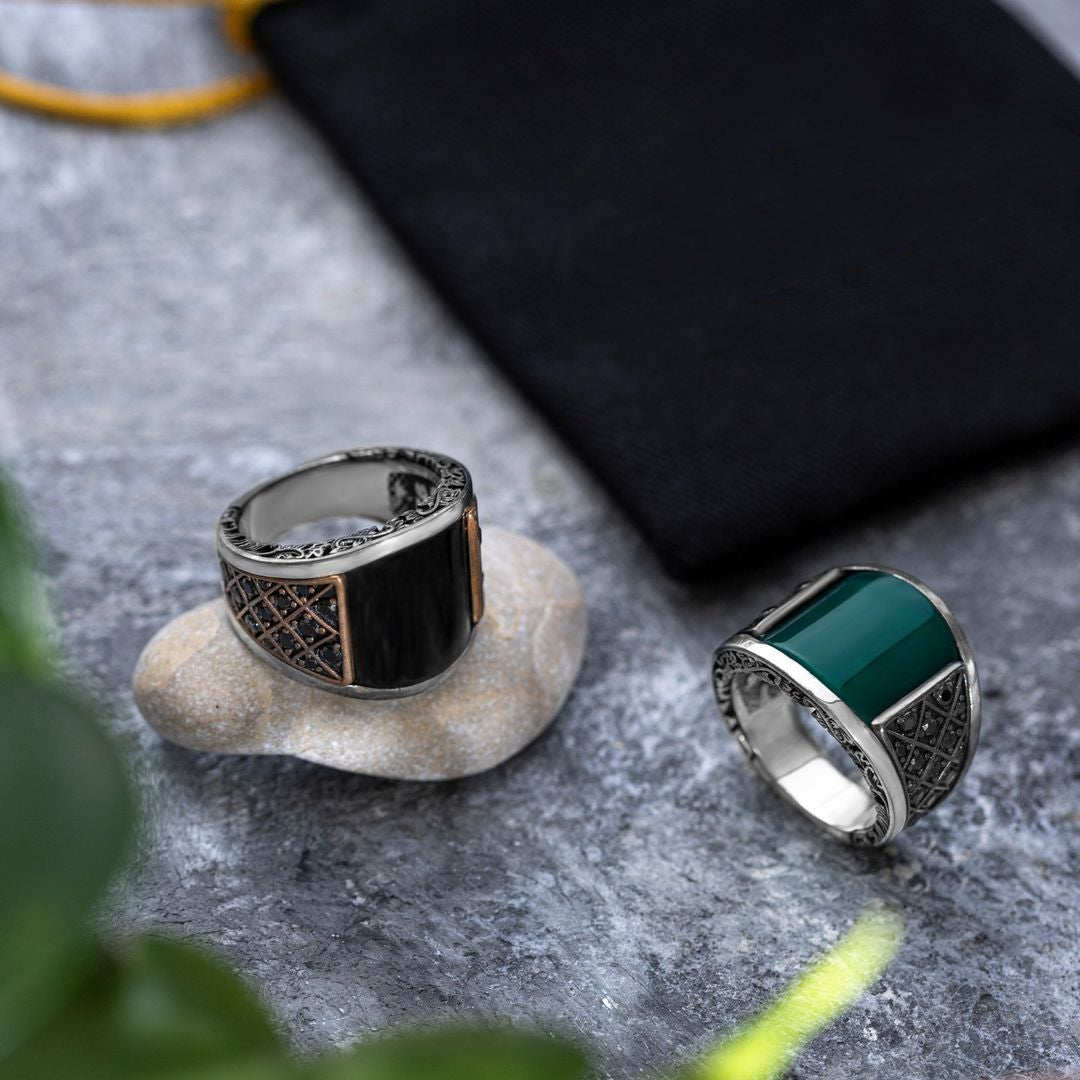 RARE PRINCE by CARAT SUTRA | Unique Designed Turkish Style Curved Ring with Green Onyx  | 925 Sterling Silver Gold Plated Ring | Men's Jewelry | With Certificate of Authenticity and 925 Hallmark - caratsutra