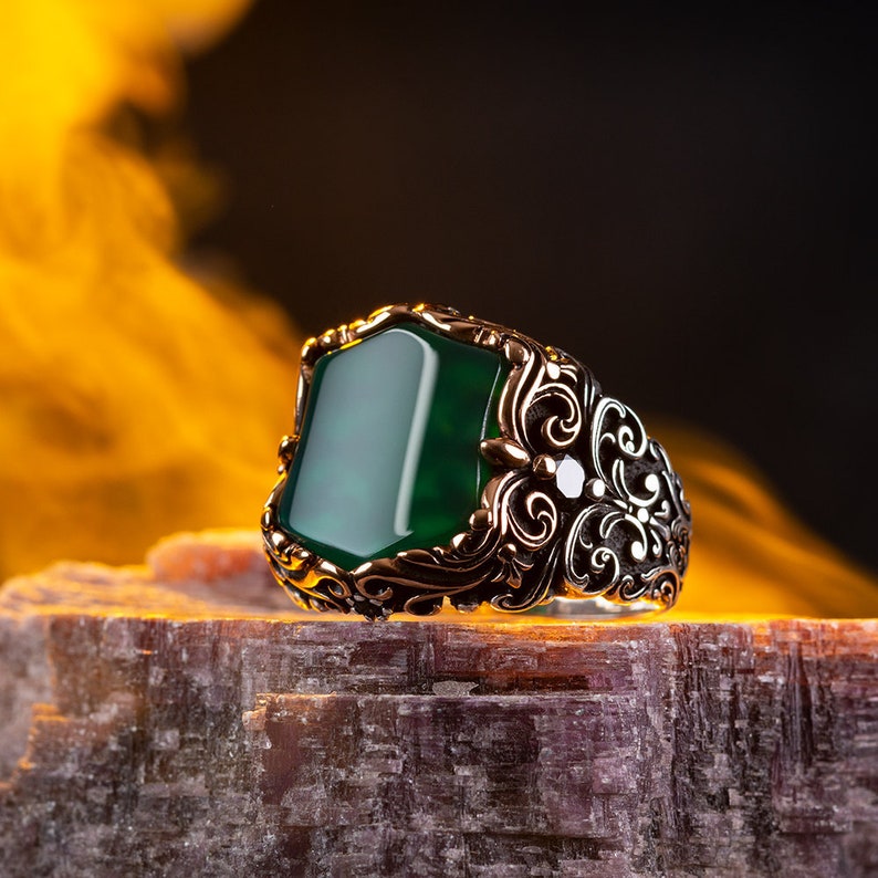 RARE PRINCE by CARAT SUTRA | Unique Turkish Style Ring with Natural Green Onyx | 925 Sterling Silver Oxidized Ring | Men's Jewelry | With Certificate of Authenticity and 925 Hallmark - caratsutra